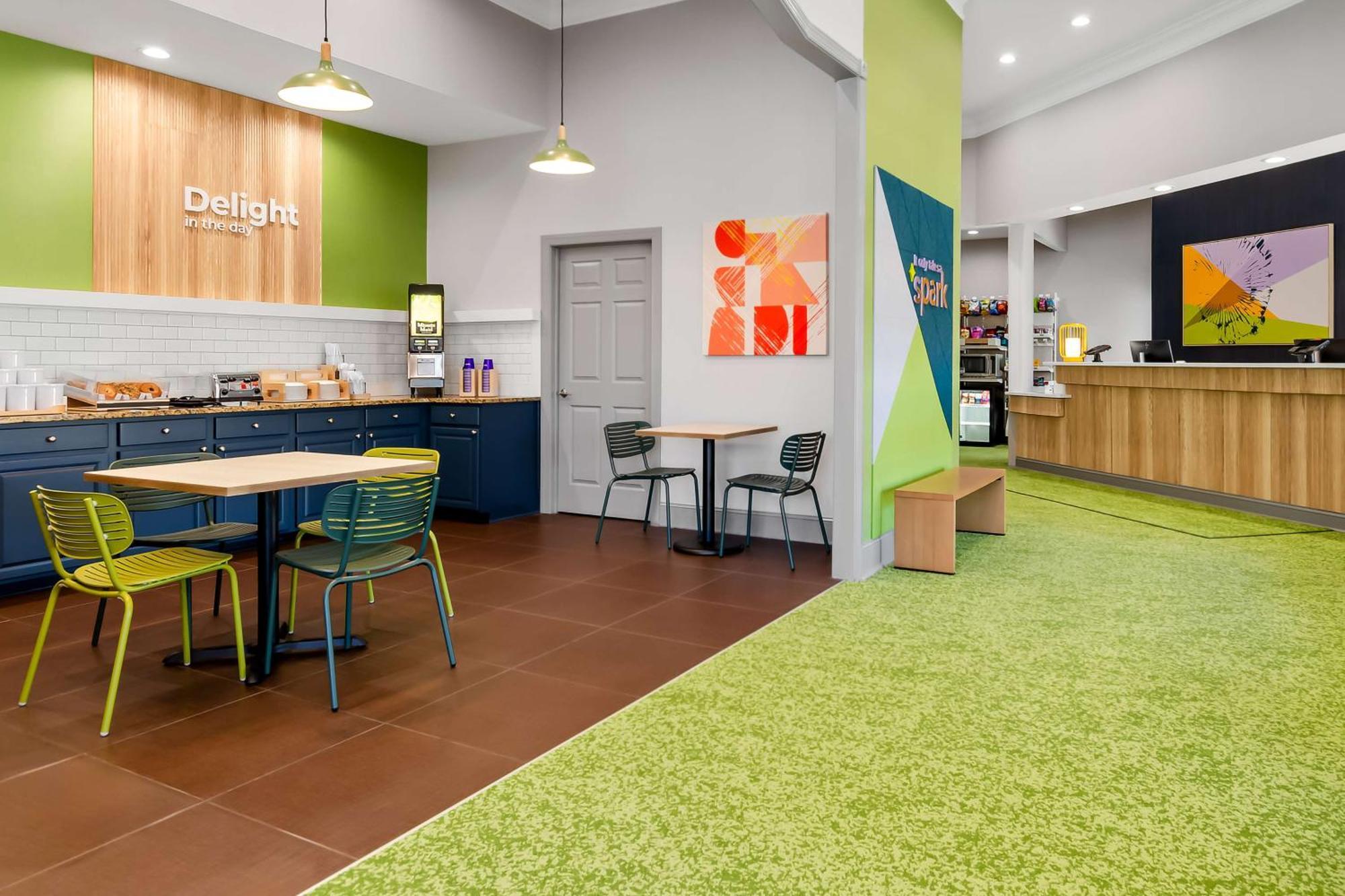 Spark By Hilton Roanoke North 3* Daleville