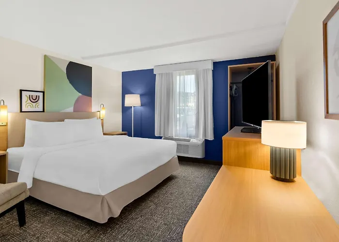 Super 8 by Wyndham Daleville/Roanoke